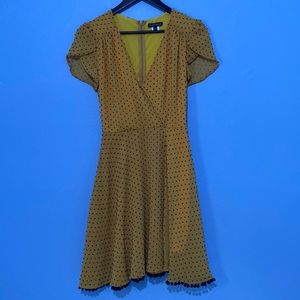 🔮 5 for $20 🔮  Unique Vintage mustard yellow black polka dot dress